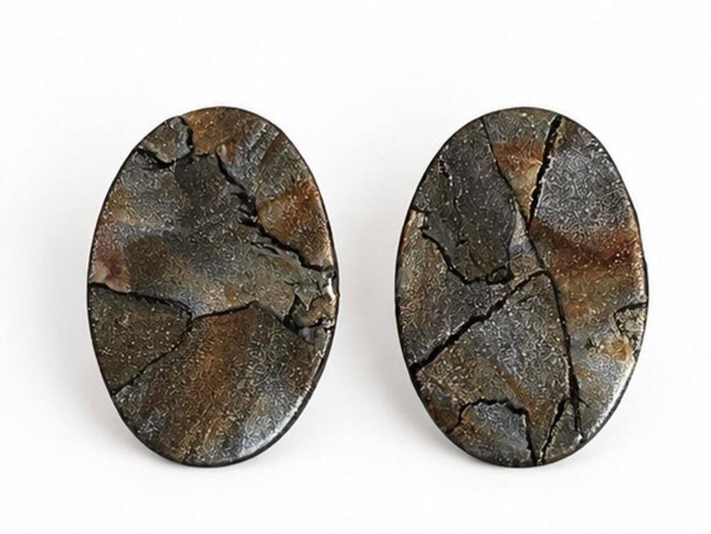 NWT Sultry Handmade Clay Metallic Abstract Oval Stud Earrings